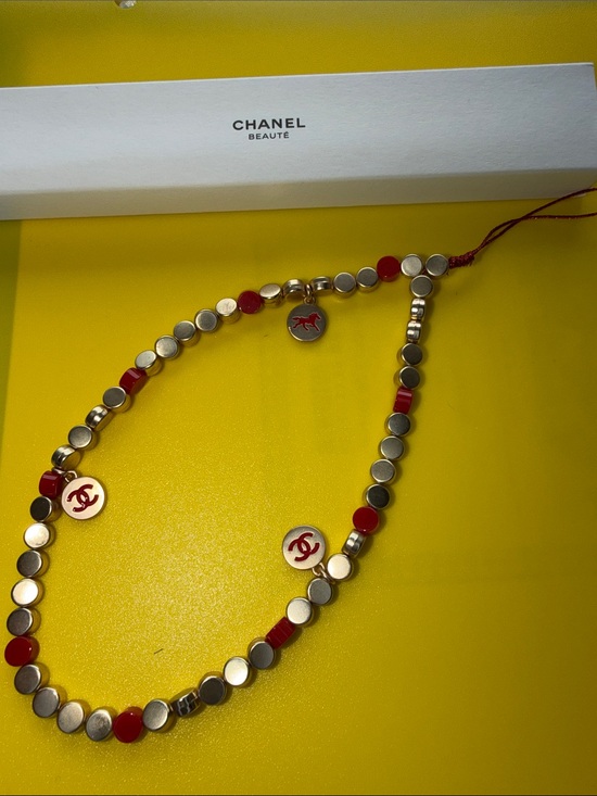 CHANEL Accessories - CHANEL 2026 limited Lunar Yr of horse RARE brush gold phone charm W/CHANEL BO X